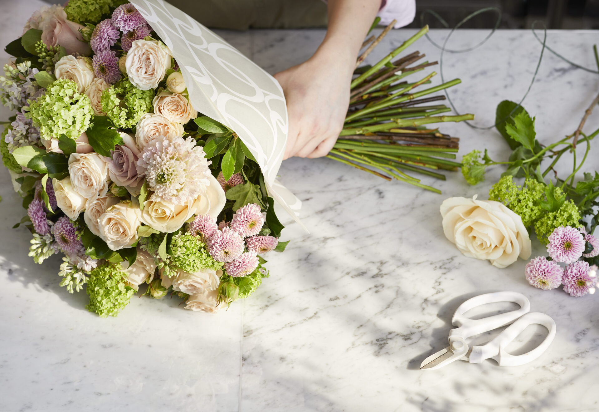 Cake & Flowers stunning boutique launches at The Dorchester